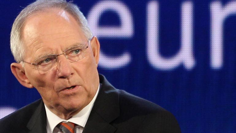 Σόιμπλε: Δεν συζητείται η αναδιάρθρωση του ελληνικού χρέους