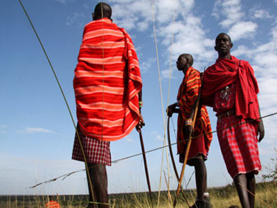 To Εφετείο Αθηνών ανέστειλε την απέλαση Κενυάτισσας