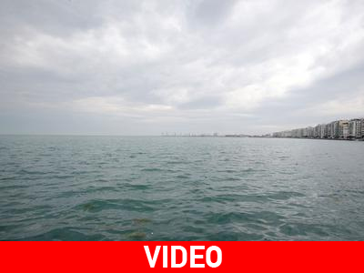 Γυναίκα βούτηξε στον Θερμαϊκό