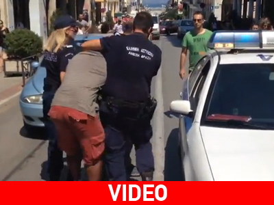 Eντυπωσιακό σόου για τη σύλληψη ενός… μικροπωλητή