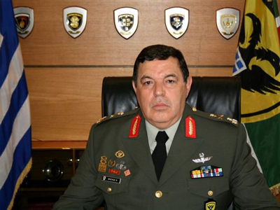 «Δεν τα βγάζω πέρα» «Δεν τα βγάζω πέρα»