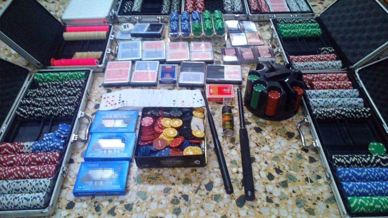 Καβάλα: Μπούκαραν σε παράνομη λέσχη και συνέλαβαν 16 τζογαδόρους