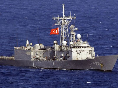 Τουρκική κορβέτα έκοβε βόλτες στην Κέα
