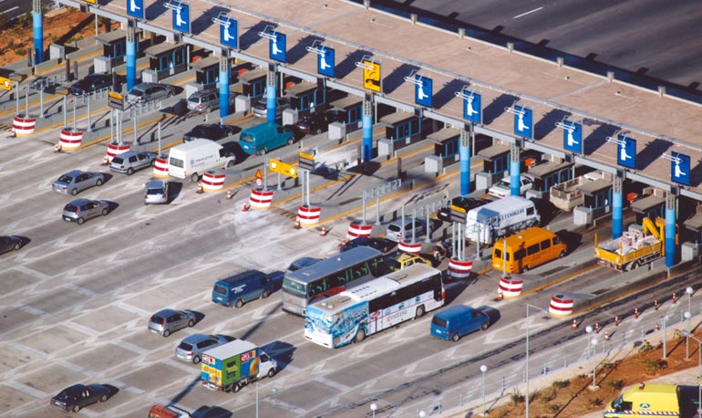 Διελεύσεις χωρίς διόδια σε όλους τους αυτοκινητοδρόμους και στην Αττική Οδό