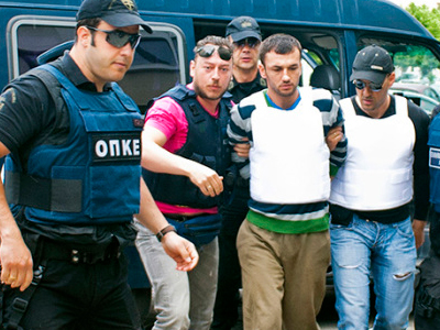 Τρις ισόβια και 25 χρόνια κάθειρξη στον δολοφόνο των ηλικιωμένων Τρις ισόβια και 25 χρόνια κάθειρξη στον δολοφόνο των ηλικιωμένων