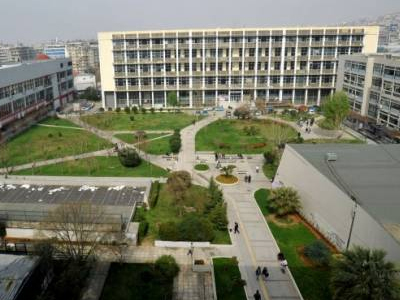 Τριήμερο λουκέτο στο Αριστοτέλειο Πανεπιστήμιο Τριήμερο λουκέτο στο Αριστοτέλειο Πανεπιστήμιο