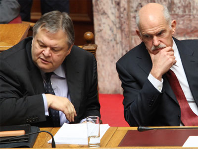 Τετ-α-τετ διαδοχής…