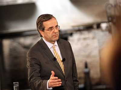 Ο Σαμαράς εξαγγέλλει προγράμματα καταπολέμησης της ανεργίας