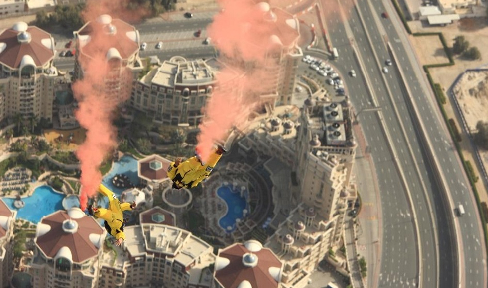 Skydive στο Ντουμπάι