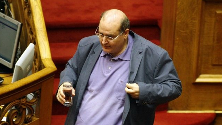 Φίλης: Ο Τσίπρας είναι εύπορος και προνομιούχος!