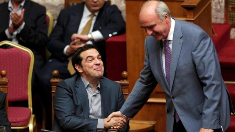 ΝΔ: Αδιόρθωτος ο Τσίπρας