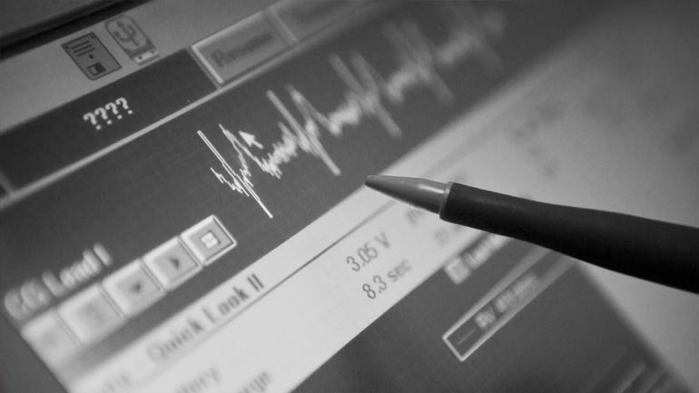 Οι άνθρωποι με βηματοδότη πρέπει να κρατούν σε απόσταση ασφαλείας το smartphone τους