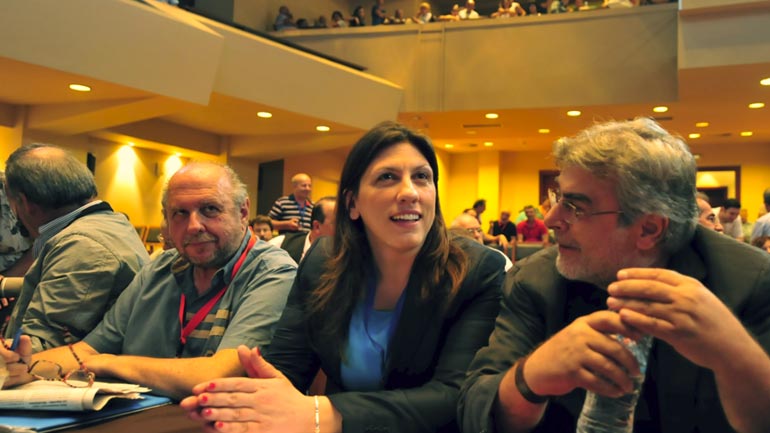 Κωνσταντοπούλου: «Ο ΣΥΡΙΖΑ δεν έχει λαϊκή εντολή να αλυσοδέσει τη χώρα με Μνημόνιο» Κωνσταντοπούλου: «Ο ΣΥΡΙΖΑ δεν έχει λαϊκή εντολή να αλυσοδέσει τη χώρα με Μνημόνιο»