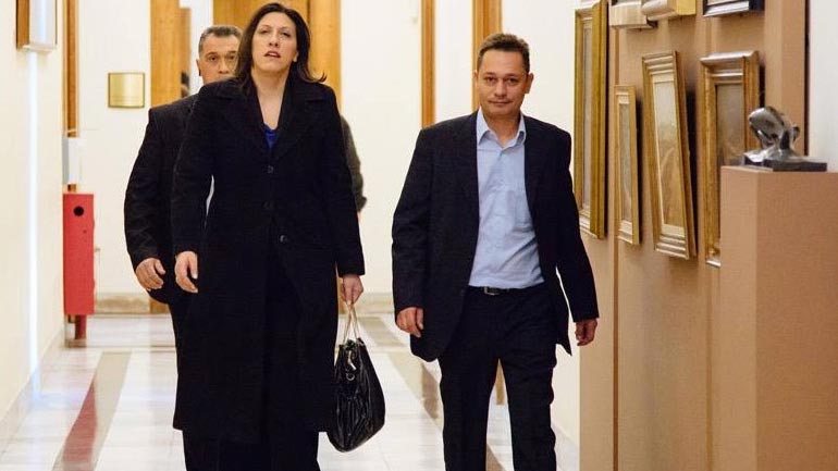 Αξιολογεί τις επιπτώσεις για τα μνημόνια η Ζωή