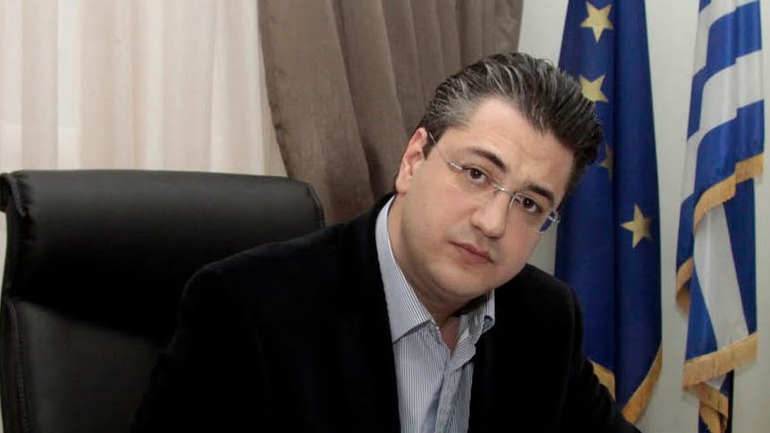 Τζιτζικώστας: Να ξαναγεννηθεί η ΝΔ