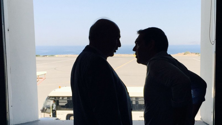 Ντόπινγκ ψηφοφόρων με συνθήματα και διλήμματα πόλωσης