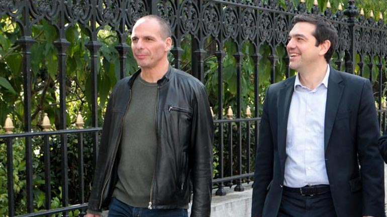 «Μοιάζουν με δύο ασκούμενους που πραγματοποιούν εγχείρηση ανοικτής καρδιάς»