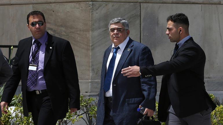 Αίρεται ο κατ’ οίκον περιορισμός για Μιχαλολιάκο και Ζαρούλια