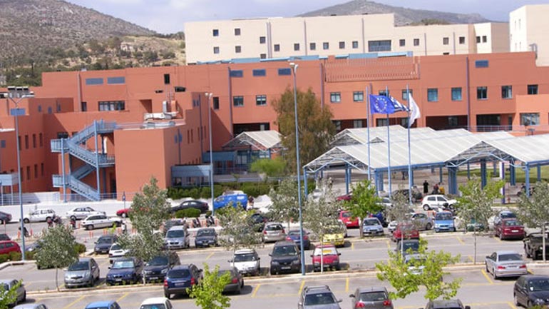 ΠΑΣΟΚ κατά Κουρουμπλή για την παύση της διοίκησης του νοσοκομείου Αττικόν