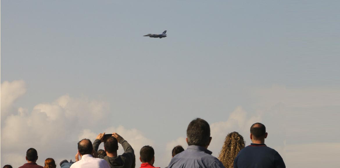 Έσκισαν τους αιθέρες