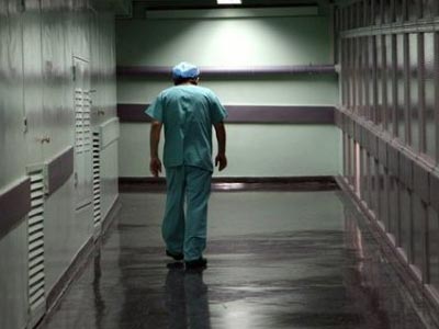 «Καμπάνα» σε αναισθησιολόγο για το θάνατο 24χρονης από αμέλεια