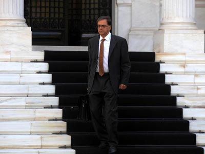 Μουρμούρα για τον τσάρο της Οικονομίας