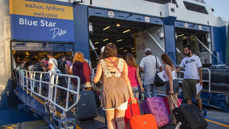 Αυξημένη η κίνηση στα λιμάνια ενόψει του Δεκαπενταύγουστου