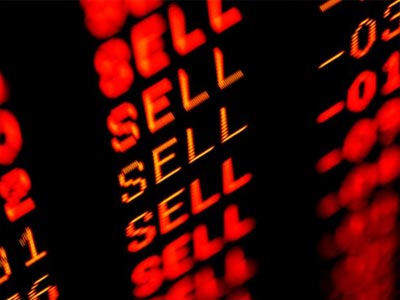 Έρευνα για παράνομες «ανοικτές πωλήσεις» τραπεζικών μετοχών