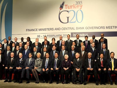 Σόιμπλε: Δεν θα διαπραγματευτούμε νέο πρόγραμμα την Τετάρτη