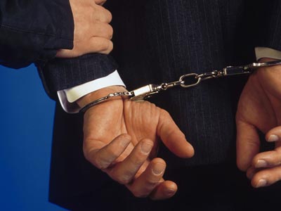 Συνελήφθη 71χρονος, πρώην διευθυντής εταιρίας, για οφειλές 5.000.000 ευρώ