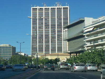 Mικρή αναστάτωση λόγω φωτιάς σε χαρτόκουτα στον Πύργο των Αθηνών