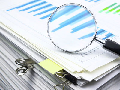 Ξεσκονίζει τα πάντα η τρόικα