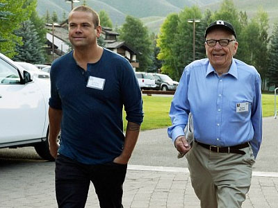 Ο γιος του βαρόνου Μέρντοκ επιτίθεται στην αυστραλιανή κυβέρνηση