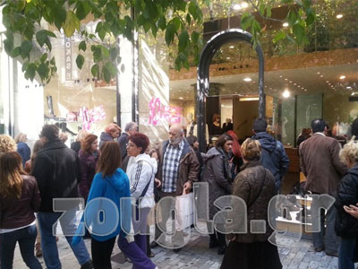 Ικανοποιημένοι οι έμποροι για την αγοραστική κίνηση του διήμερου