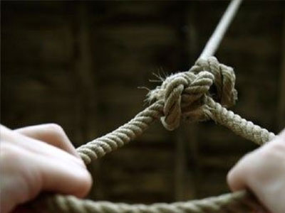 Νεαρός απαγχονίστηκε στο διαμέρισμά του