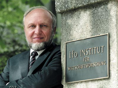 Χανς Βέρνερ Ζιν: Το καλύτερο για τους Ελλήνες θα ήταν το Grexit