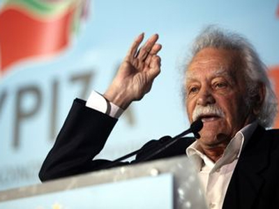 Ξεπερνά τις 438.000 ψήφους ο Γλέζος