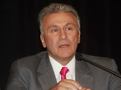 Απολογήθηκε για τα «45άρια»