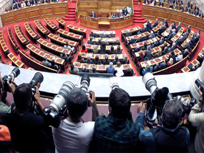 Ποιοι μένουν, ποιοι φεύγουν και ποιοι επιστρέφουν στη Βουλή Ποιοι μένουν, ποιοι φεύγουν και ποιοι επιστρέφουν στη Βουλή