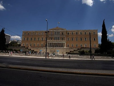 Ενίσχυση-πρόκληση σε πρώην βουλευτές