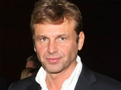 Τραβάει κουπί ο Γκλέτσος