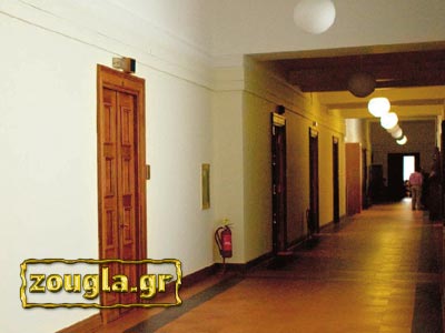 Σε ρόλο ξεναγού ο πρώην υφυπουργός