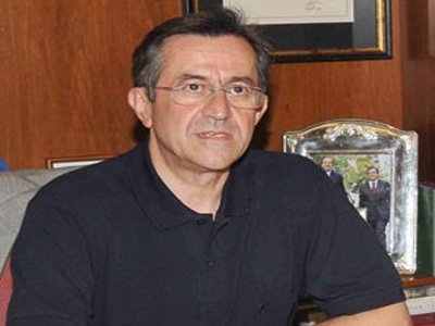 Ο Νίκος Νικολόπουλος ξαναχτυπά…