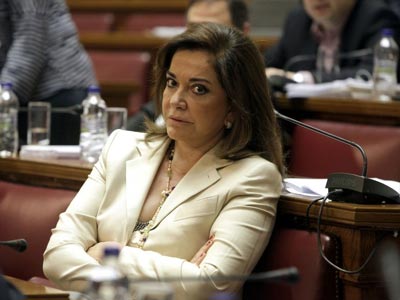 Μπακογιάννη: Να μην κλείσει η Βουλή τα Χριστούγεννα-να ξεκινήσει η προεδρική εκλογή