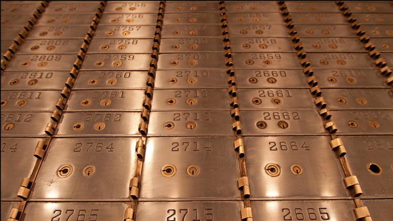 ΤτΕ και ΕΕΤ: Δεν μπορούμε να δώσουμε στοιχεία για υπουργούς ή βουλευτές που έβγαλαν χρήματα στο εξωτερικό