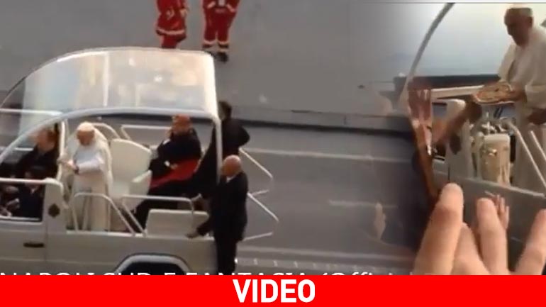 Η πίτσα, οι καλόγριες και ο Πάπας!