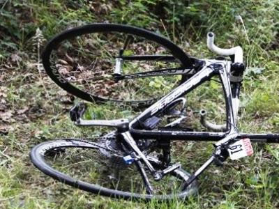 Aυτοκίνητο παρέσυρε ποδηλάτη στη Λάρισα