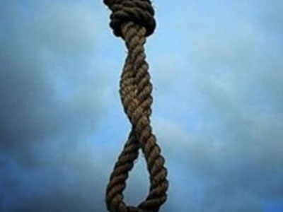 Μητέρα τριών παιδιών βρέθηκε απαγχονισμένη στη σοφίτα του σπιτιού της