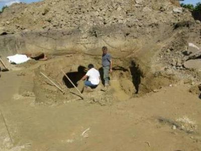 Σέρρες: Συνέλαβαν τρεις επίδοξους Indiana Jones για λαθρανασκαφή σε αρχαιολογικό χώρο