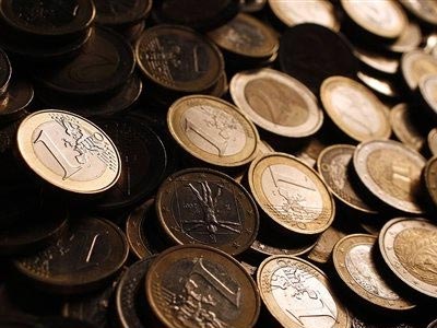 Νέα βουτιά στα κρατικά έσοδα